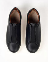 Carregar imagem no visualizador da galeria, Tênis Couro Comfy
